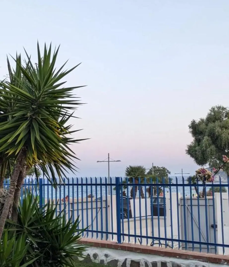 Villa Fronte Mare Àrbatax 0*,